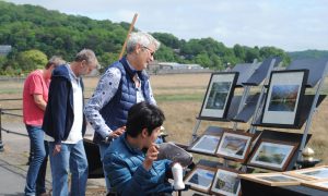 Visitors at Prom Art Market