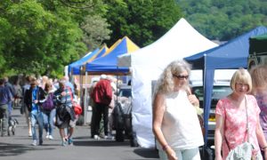 Visitors at Prom Art Market