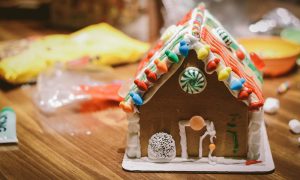 Gingerbread decorating competition